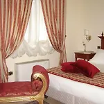 D'angelo Palace