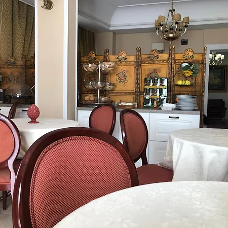 D'angelo Palace Hotel 3*