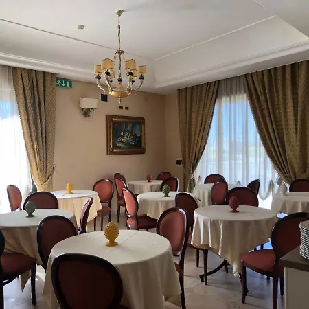 D'angelo Palace 3* מזרה דל ואלו