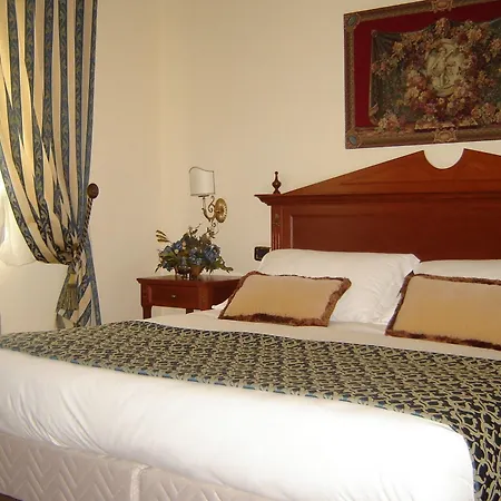 D'angelo Palace 3* מזרה דל ואלו