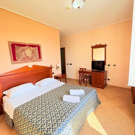 D'angelo Palace Hotel 3*