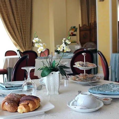 D'angelo Palace מלון מזרה דל ואלו